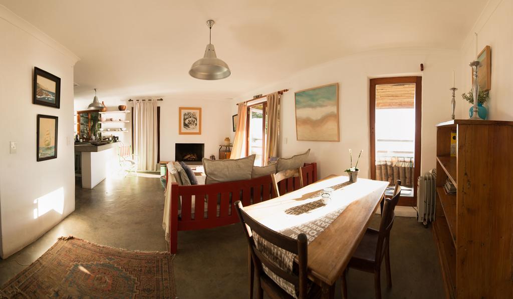 Stone Cottage Self-Catering Apartments Plettenberg Bay Eksteriør billede